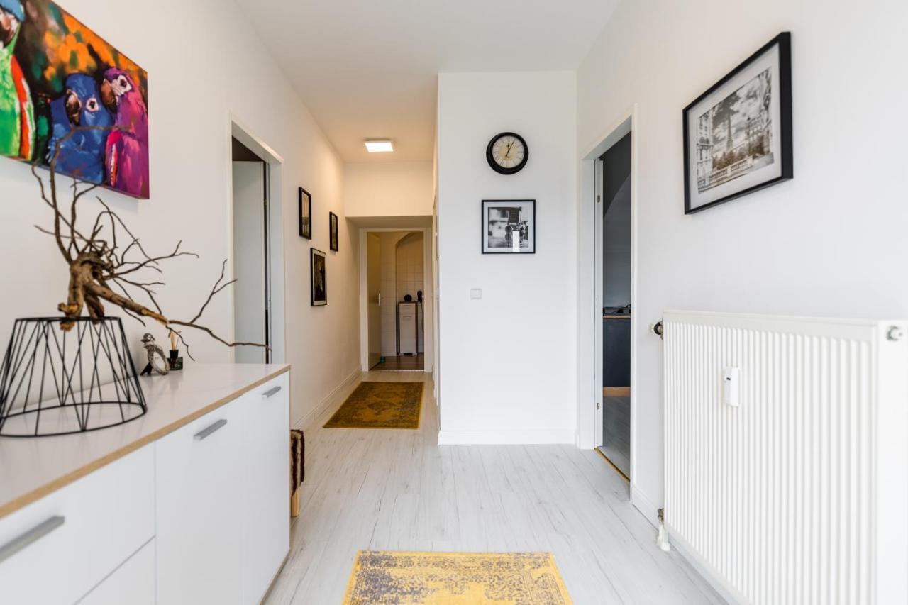 Sofia & Sillweg Naehe Rebull Ring