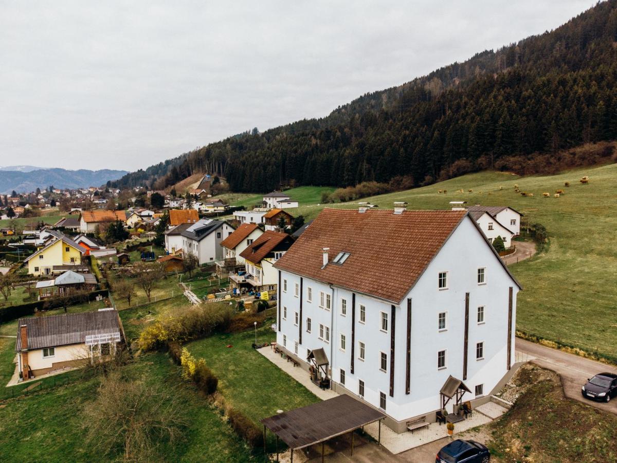 Apartment Sofia & Sillweg Naehe Rebull Ring Fohnsdorf